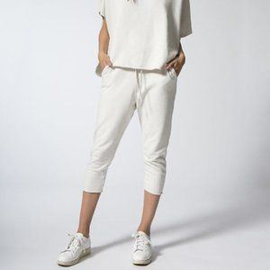 Frank and Eileen Crop Jogger Off White